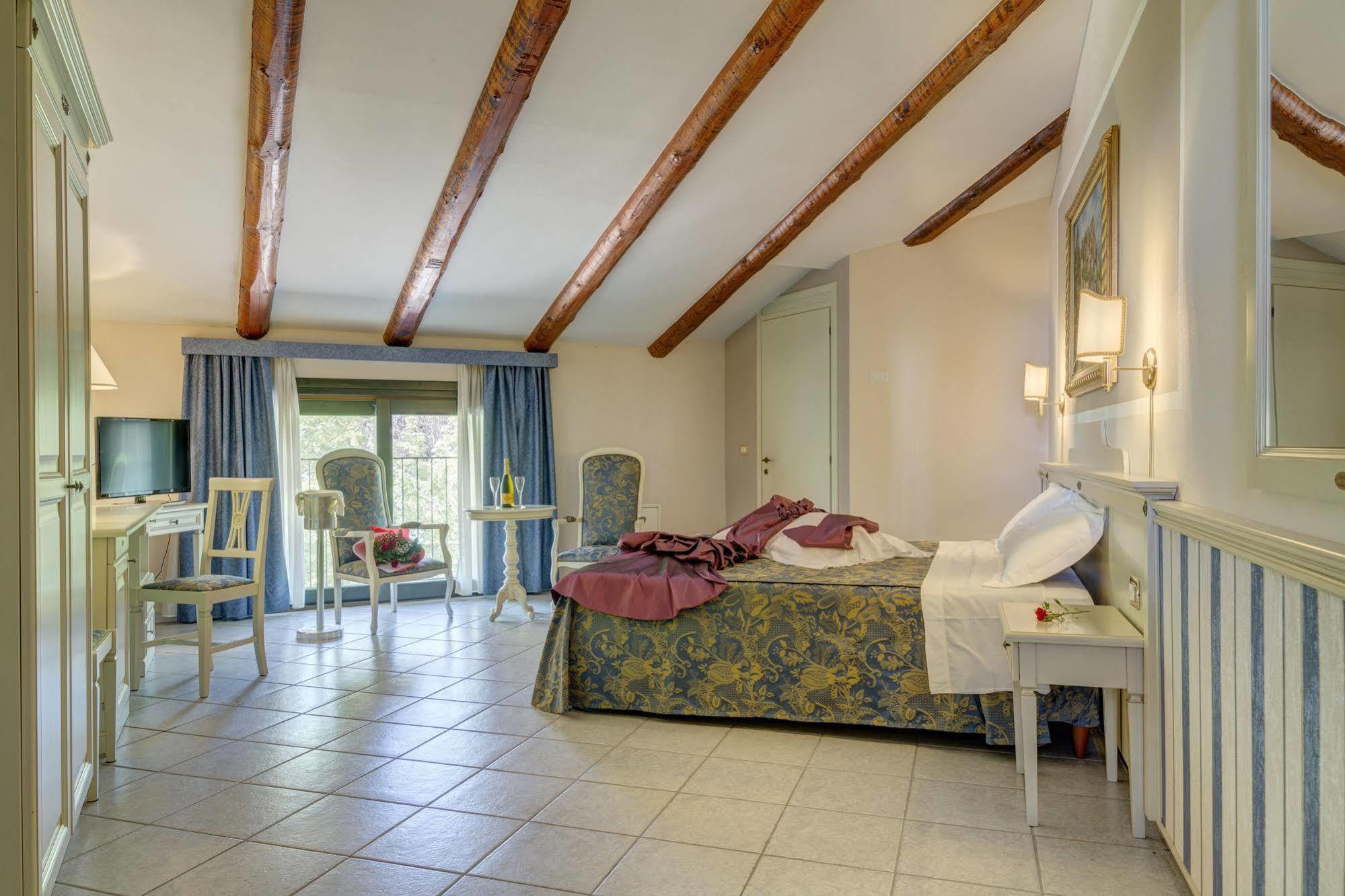 Santa Maria  Hotel Santamaria מראה חיצוני תמונה